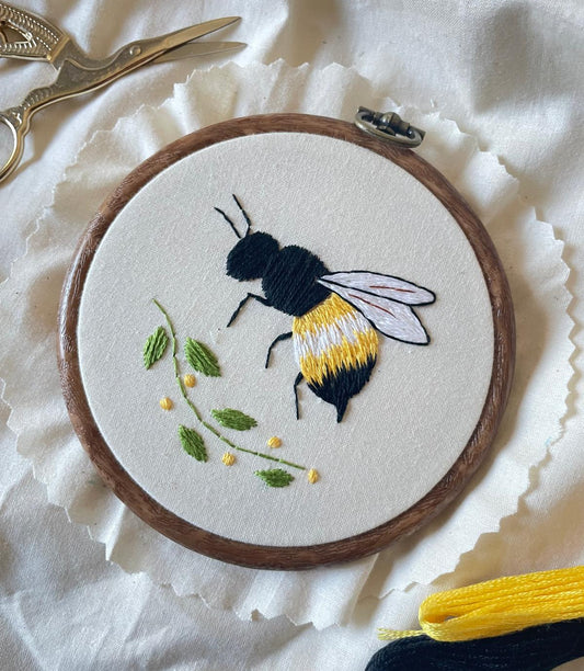 Bumblebee Embroidery Kit - DIY