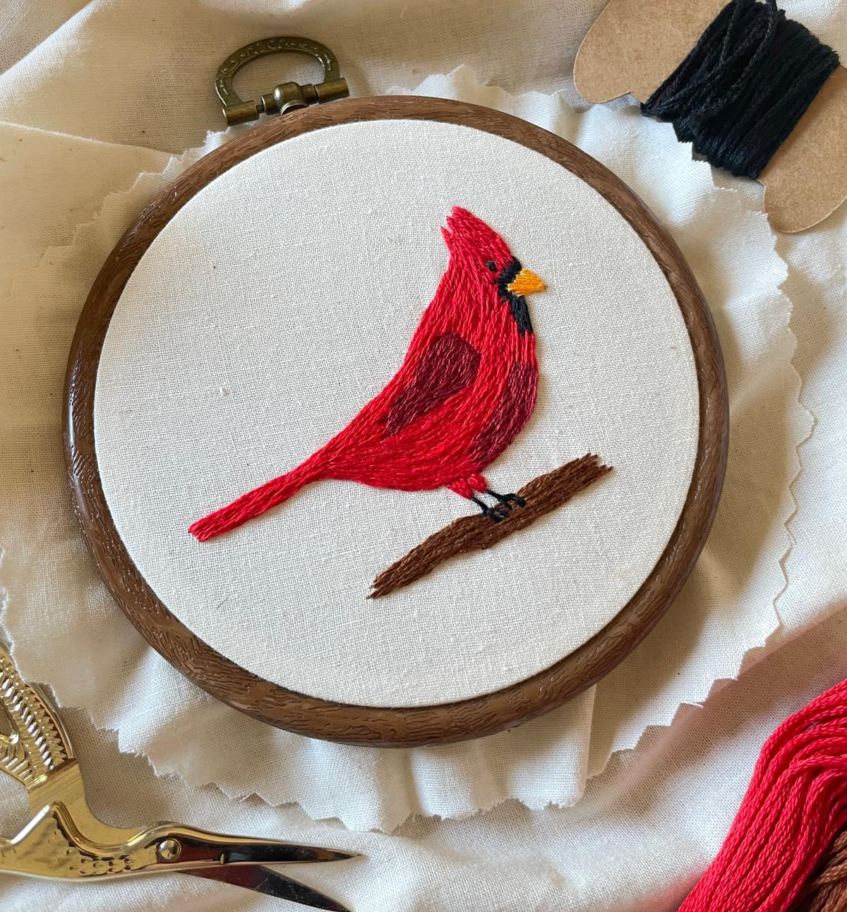 Cardinal Embroidery Kit - DIY