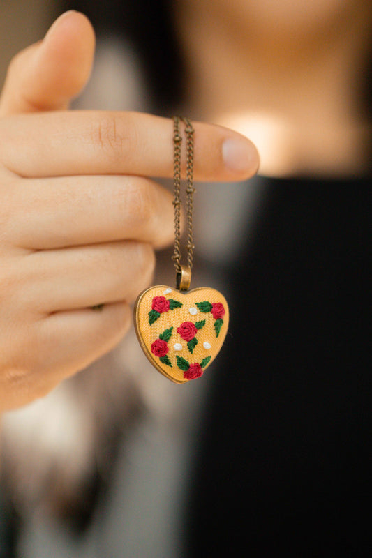 Necklace - Heart Pendant